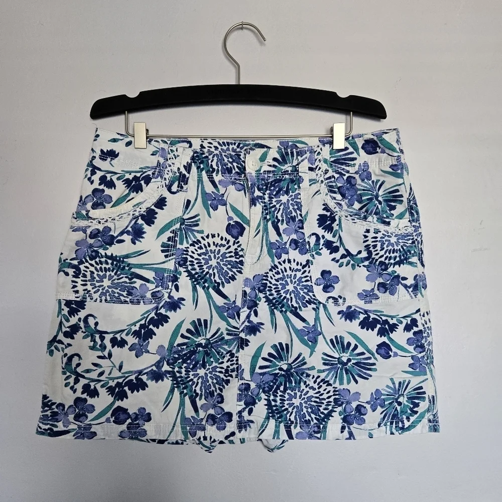 St. Johns Bay Floral Blue and Green Skort - Picture 1 of 6
